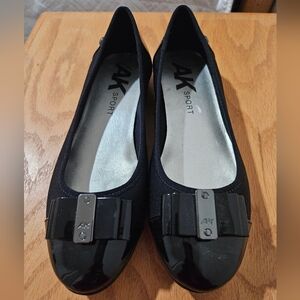 Women's Black Flats